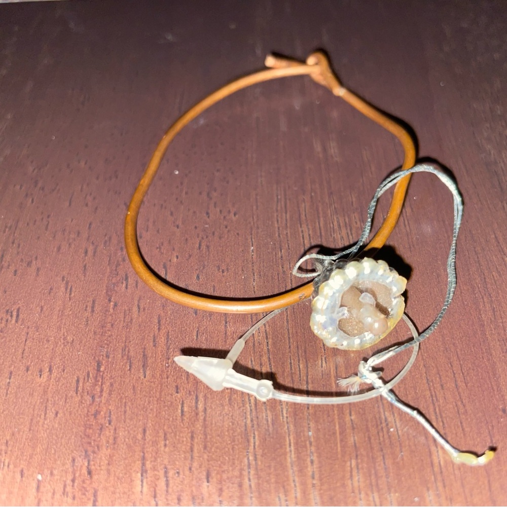 Copper bracelet with piece